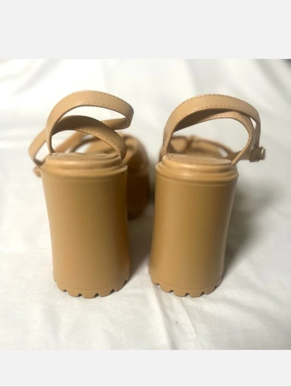 KAYLEEN By Los Angeles stylish tan